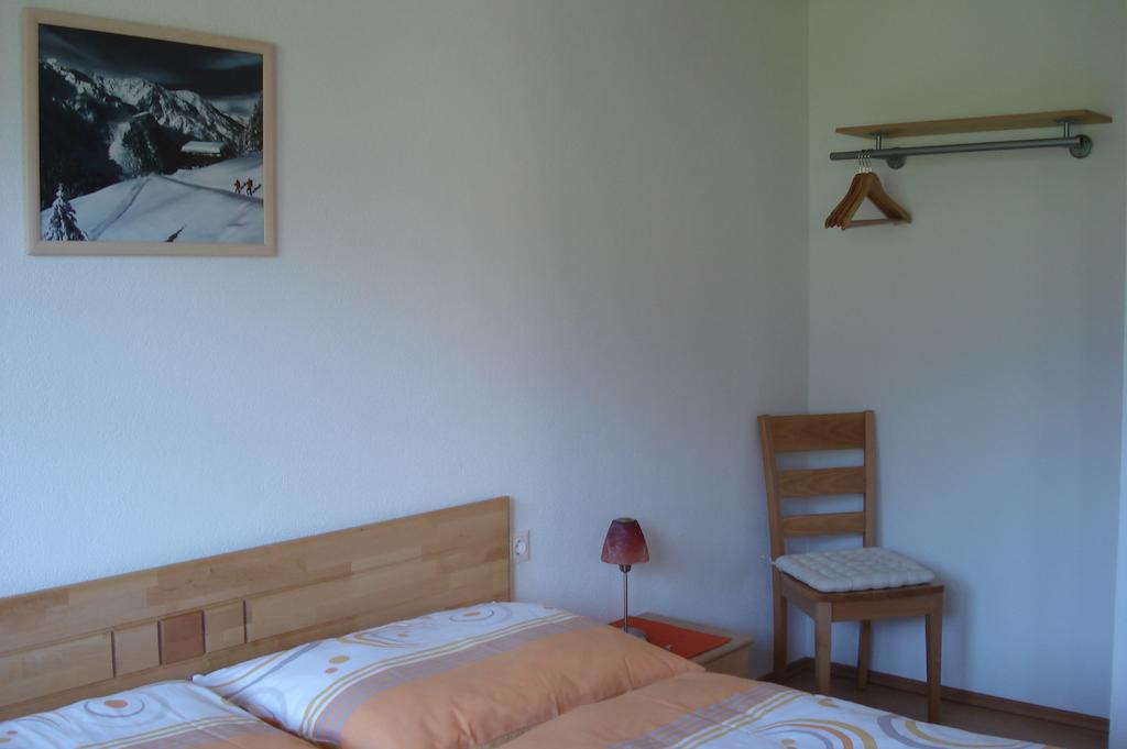 Ferienwohnungen Simon - Hauserhof Oberperfuss Szoba fotó