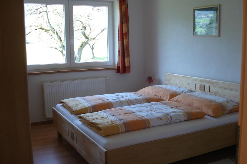 Ferienwohnungen Simon - Hauserhof Oberperfuss Szoba fotó
